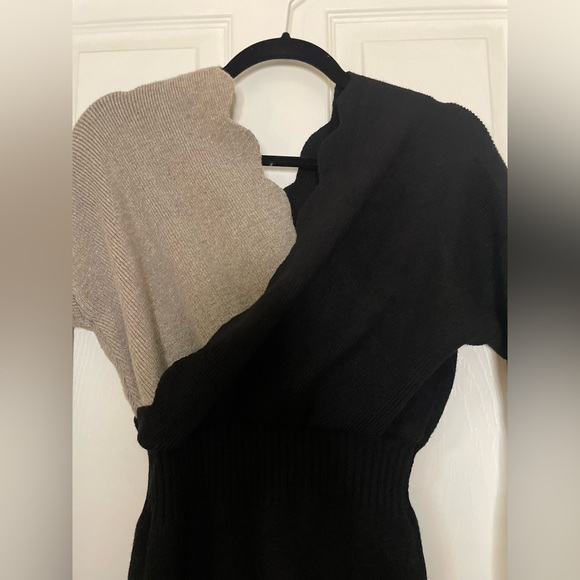 Gray and black wool dress - Picture 4 of 5